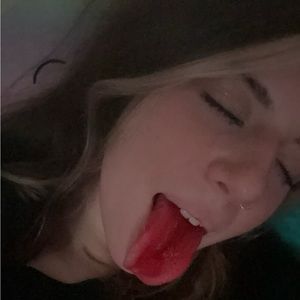 Meet your Posher, Molly